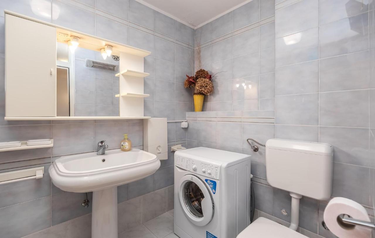 Rina B4 Apartment Porec Luaran gambar